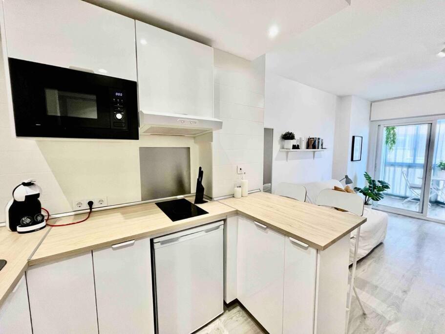 Cozy Central Studio Near The Beach بينالماذينا المظهر الخارجي الصورة
