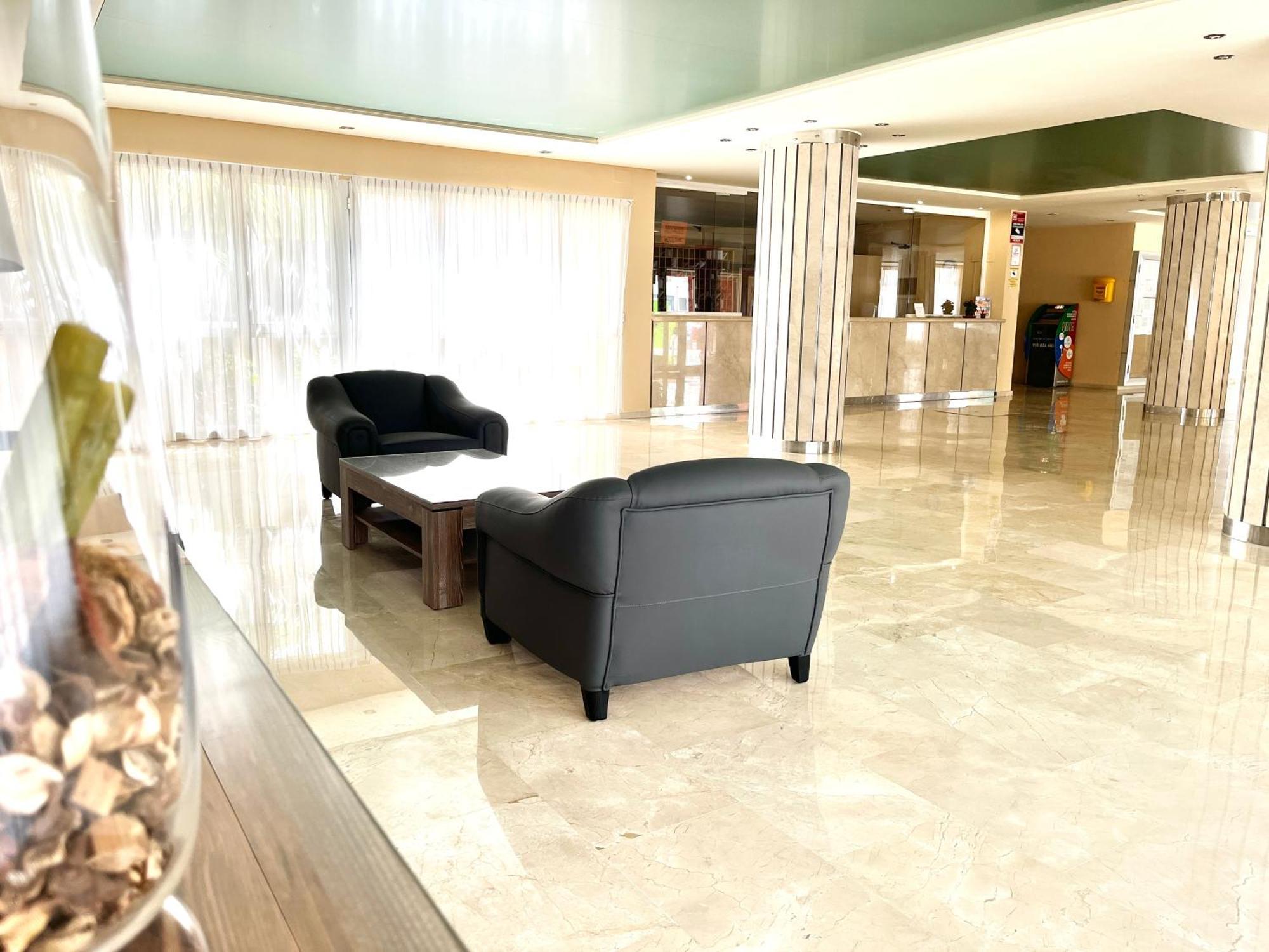 Cozy Central Studio Near The Beach بينالماذينا المظهر الخارجي الصورة